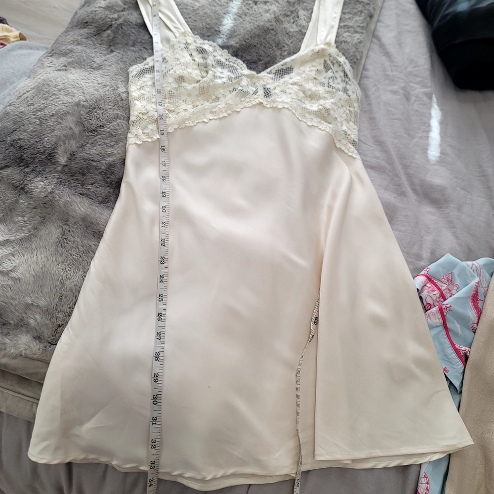LIONESS Bel Air Mini Silk Satin Lace Dress Size L - Picture 3 of 17